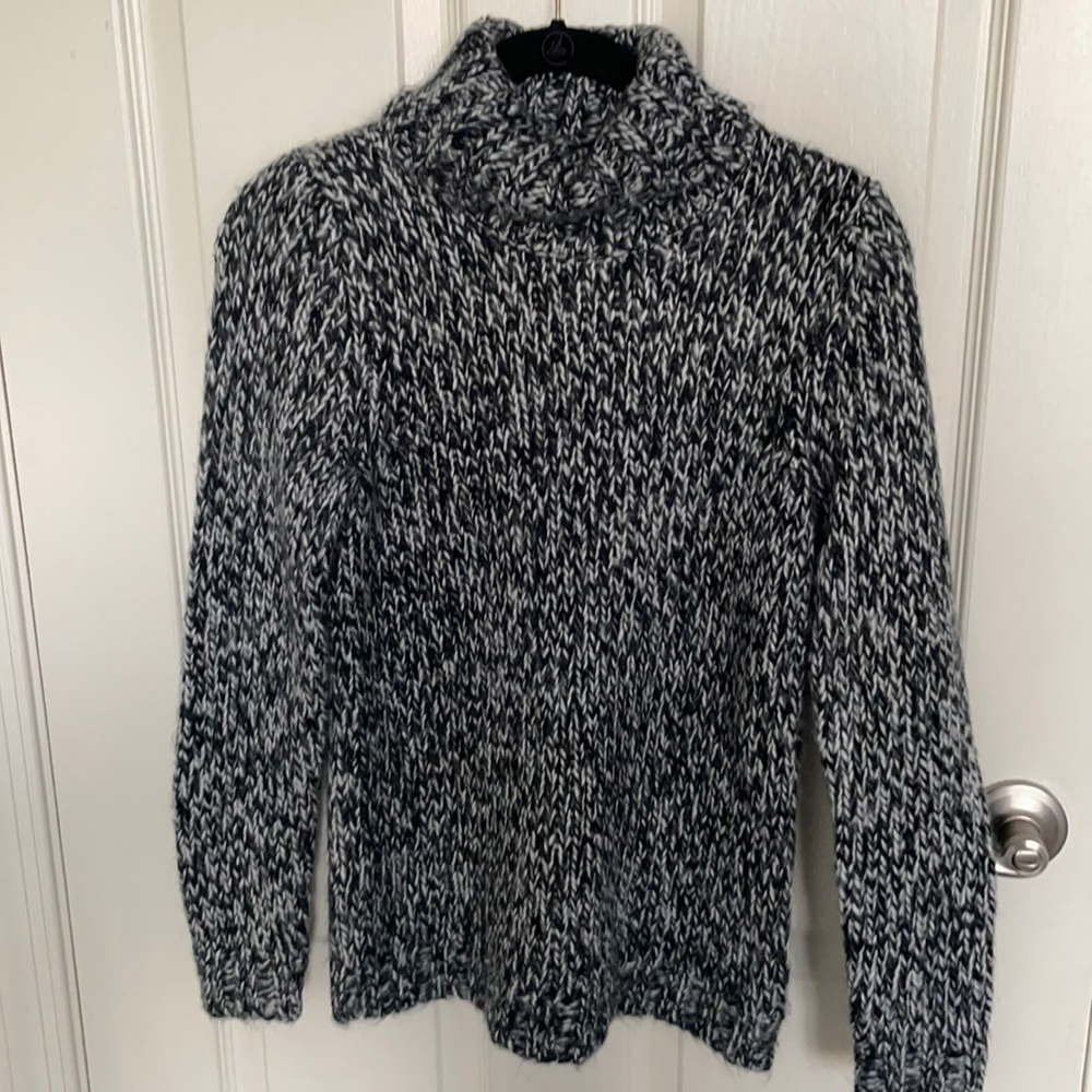 NWT Relativity petite small sweater